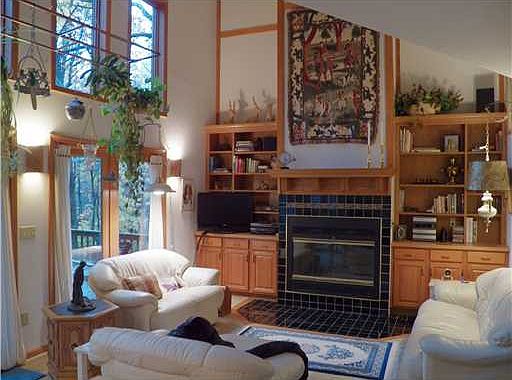 3rd image of 51751 Clubhouse Ct