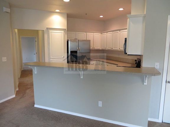 4th image of 1671 Kennedy Pl #B-2