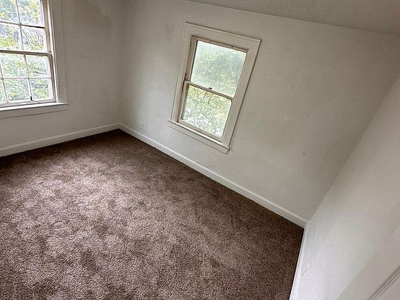 5th image of 3600 Cleveland Ave