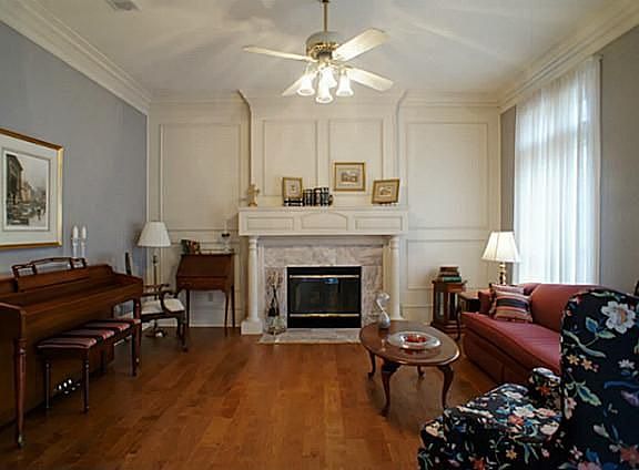 3rd image of 704 Saddlebrook Dr