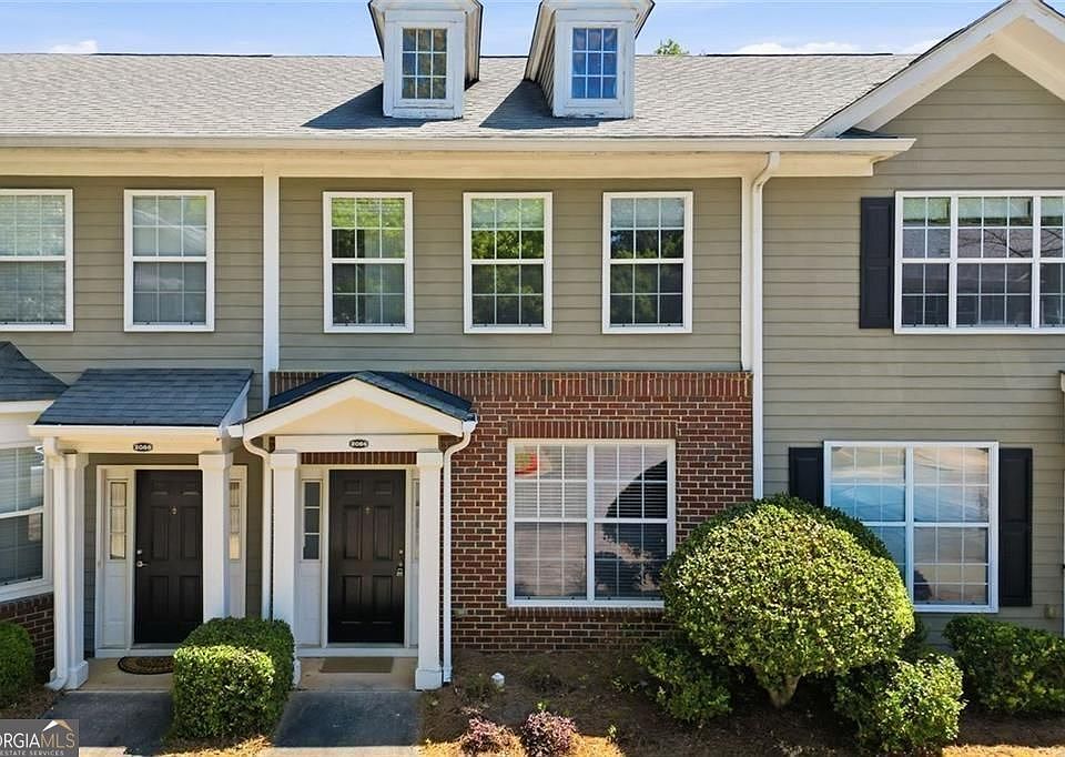 1st image of 2086 Del Lago Cir NW