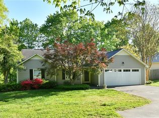 5052 Dalton Manor Ct, Winston Salem, NC 27104