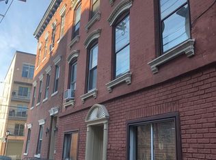 612 2nd St APT 3R, Hoboken, NJ 07030