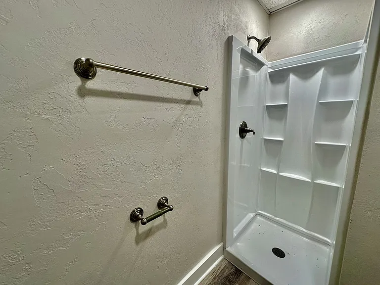 115 W College St #103 — Photo 17
