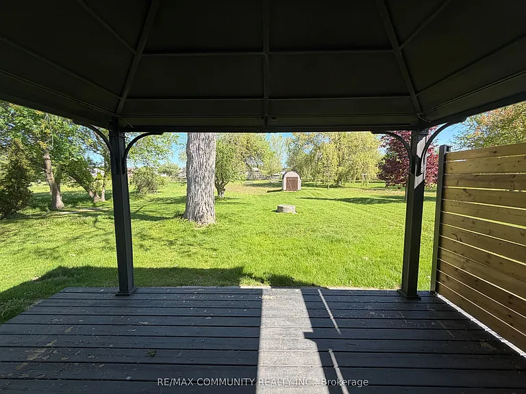 2292 Hamilton Rd — Photo 11