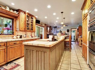 1045 N Homestead Dr, Midway, UT 84049