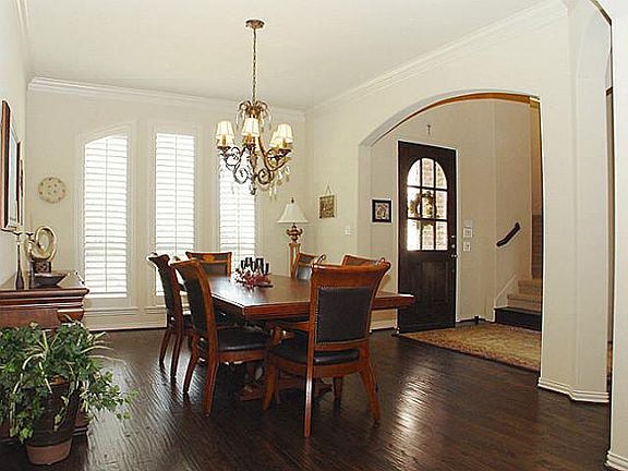 2nd image of 7014 Pecan Chase Ln