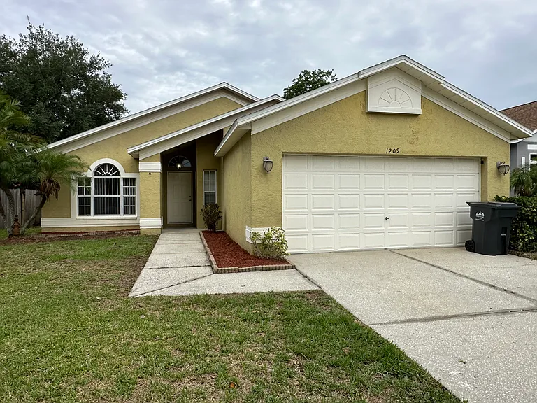 1209 Sweet Gum Dr — Photo 23
