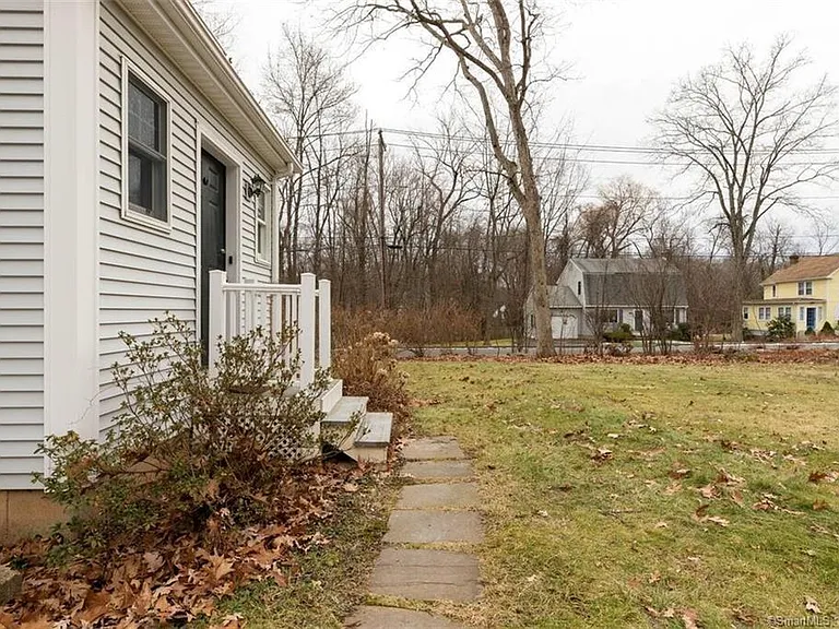 9 Beech St — Photo 33