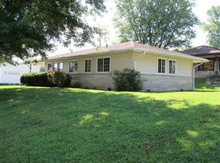 2020 F St, Bedford, IN