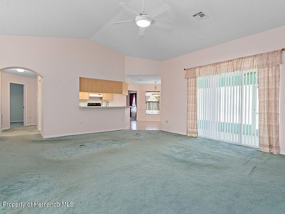 5th image of 8391 Beachwood Ct
