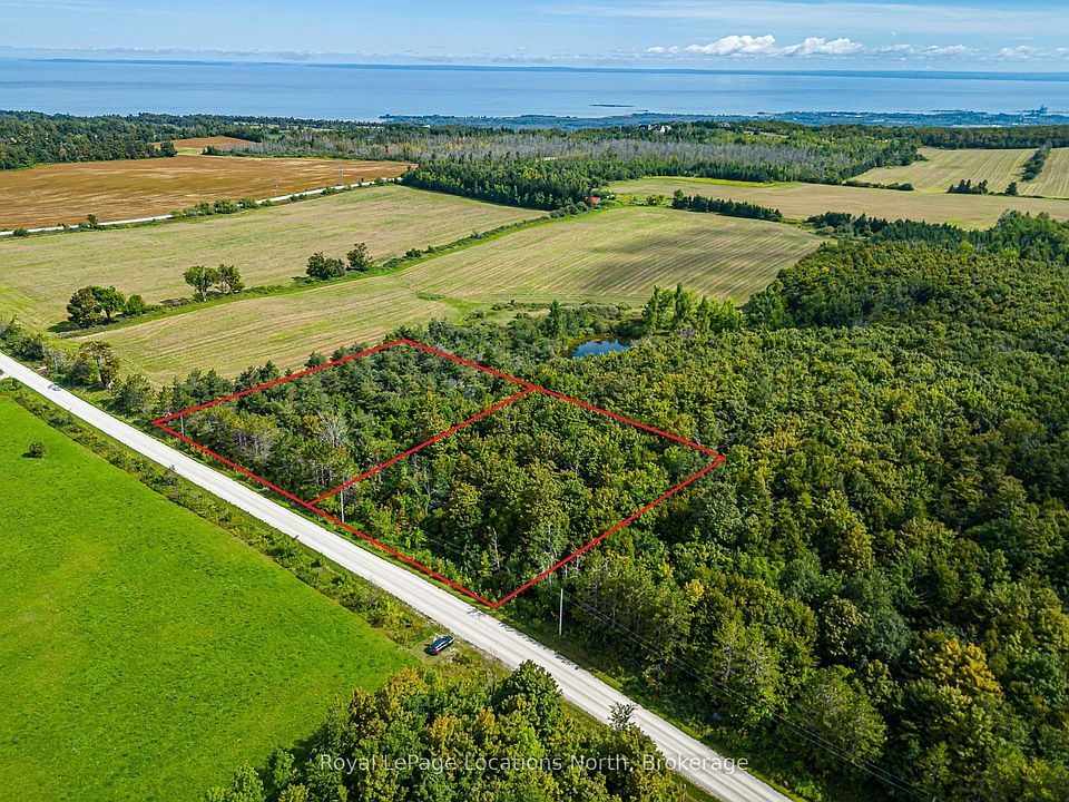 1st image of LOT 15 3rd Line E