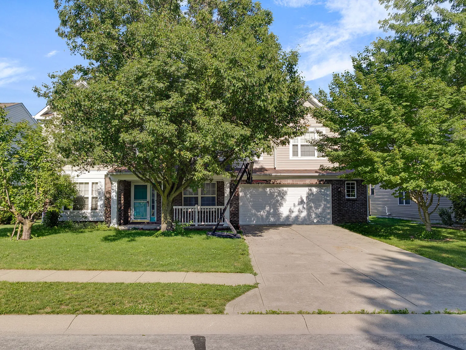 4 bed, 2838 sqft, $2,750 — Photo 1