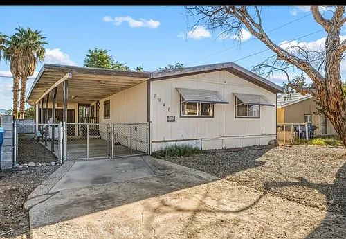 1946 Castleberry Ln Photo 1