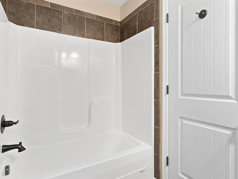 1269 Parkway Pl — Photo 39