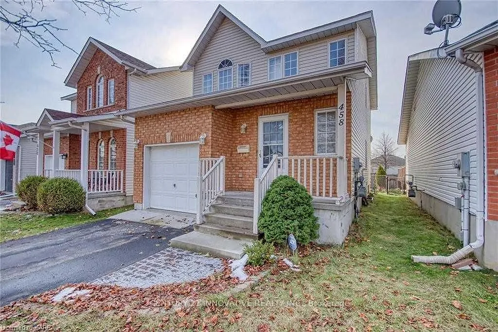 4 bed, $2,700 — Photo 2
