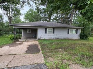 1608 Shover Rd, Hope, AR 71801