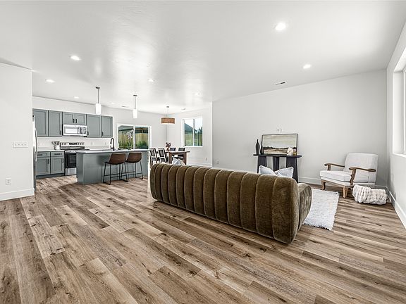 4th image of 3576 Cimarron Ln
