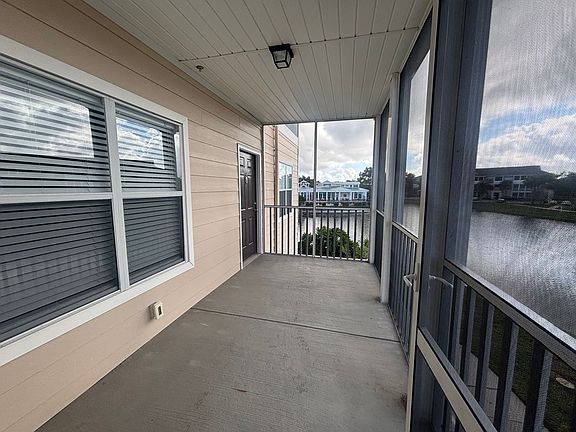 3rd image of 4802 51st St W APT 322