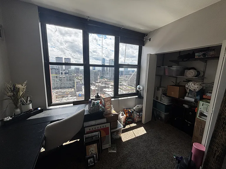 330 N Jefferson St #2104 — Photo 14