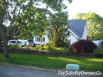1st image of 21 Virginia Dr