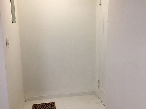 4th image of 8383 118th St APT 1H