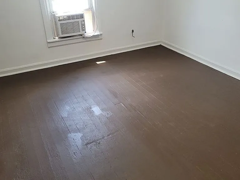 1411 Hill St — Photo 11
