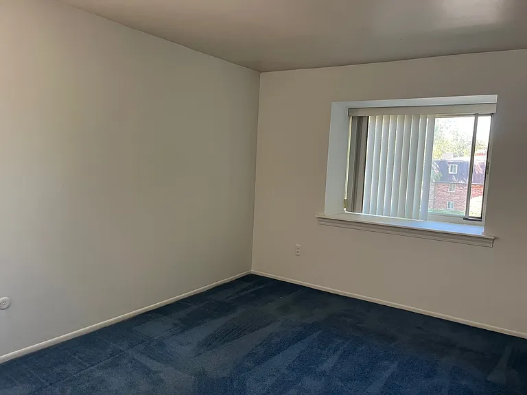 311 Riviera Dr #63 — Photo 9