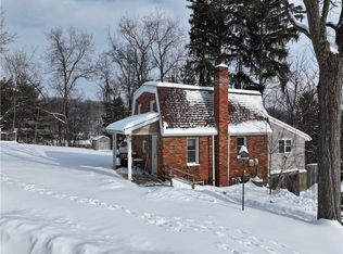 101 Hillcrest Dr, Pittsburgh, PA 15237