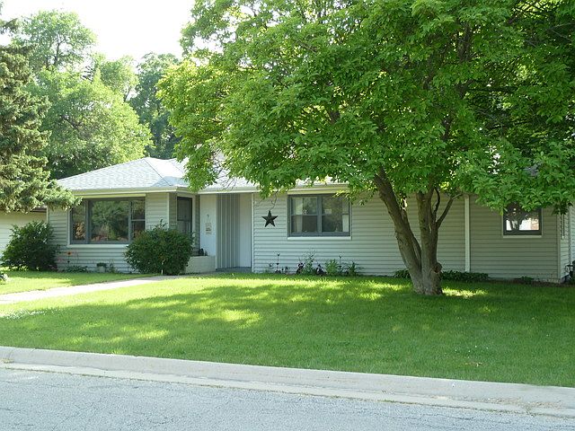 1st image of 2493 Cedar Crest Dr