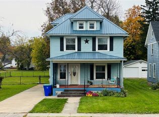 33 Caroline St, Albion, NY 14411