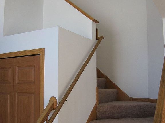 5th image of 6784 Meadow Grass Ln S