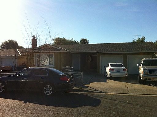 1st image of 2609 Silsby Ave