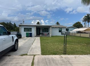 1561 NE 14th St, Homestead, FL 33033