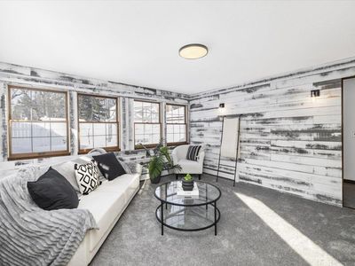 89 Summerside Avenue, Manchester, NH, 03102