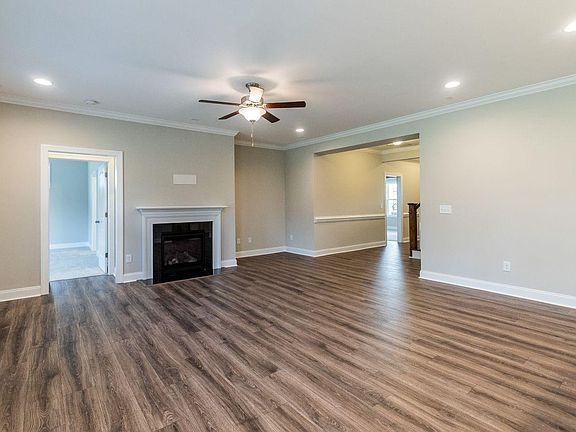 006 Living Room Compressed