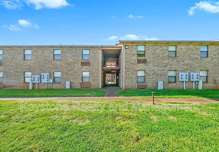 100 Laurel Cove Dr — Photo 12