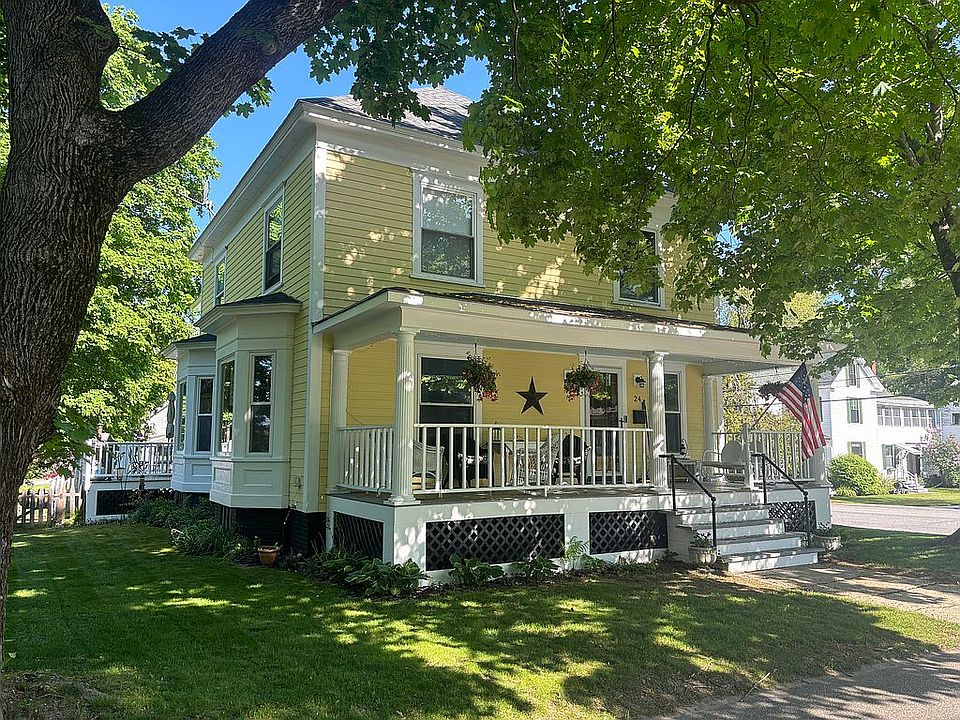 2nd image of 24 Berry Ave