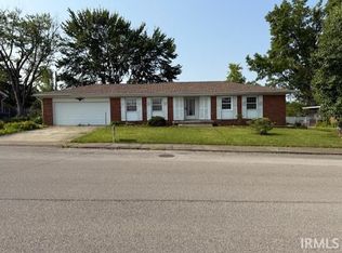 1123 Maxville Rd, Boonville, IN 47601