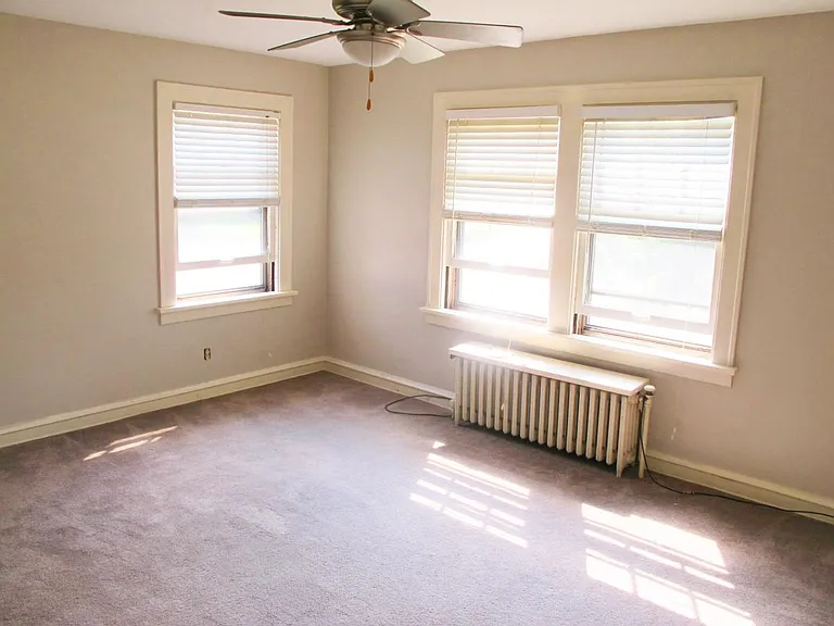 2638 Fenwick Rd — Photo 16