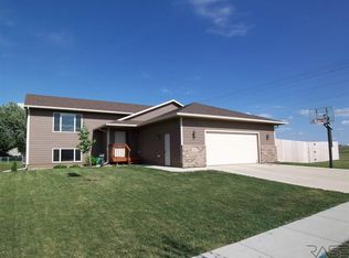 524 Kia Dr., Hartford, SD 57033