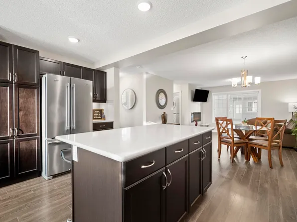 1005 Graydon Hill Blvd SW #61, Edmonton, AB T6W 3J5