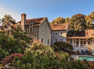 195 Pinetown Rd, Leola, PA 17540