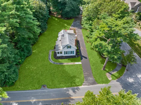 129 Great Neck Road, Wareham, MA 02571