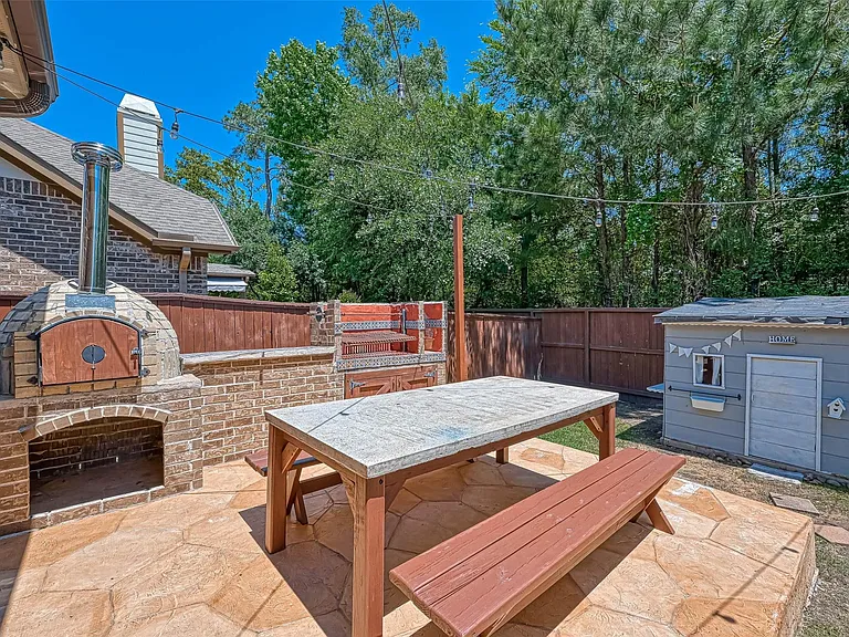210 Hearthshire Cir — Photo 42