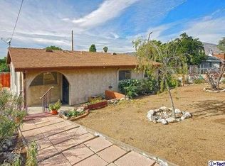 10539 Samoa Ave, Tujunga, CA 91042