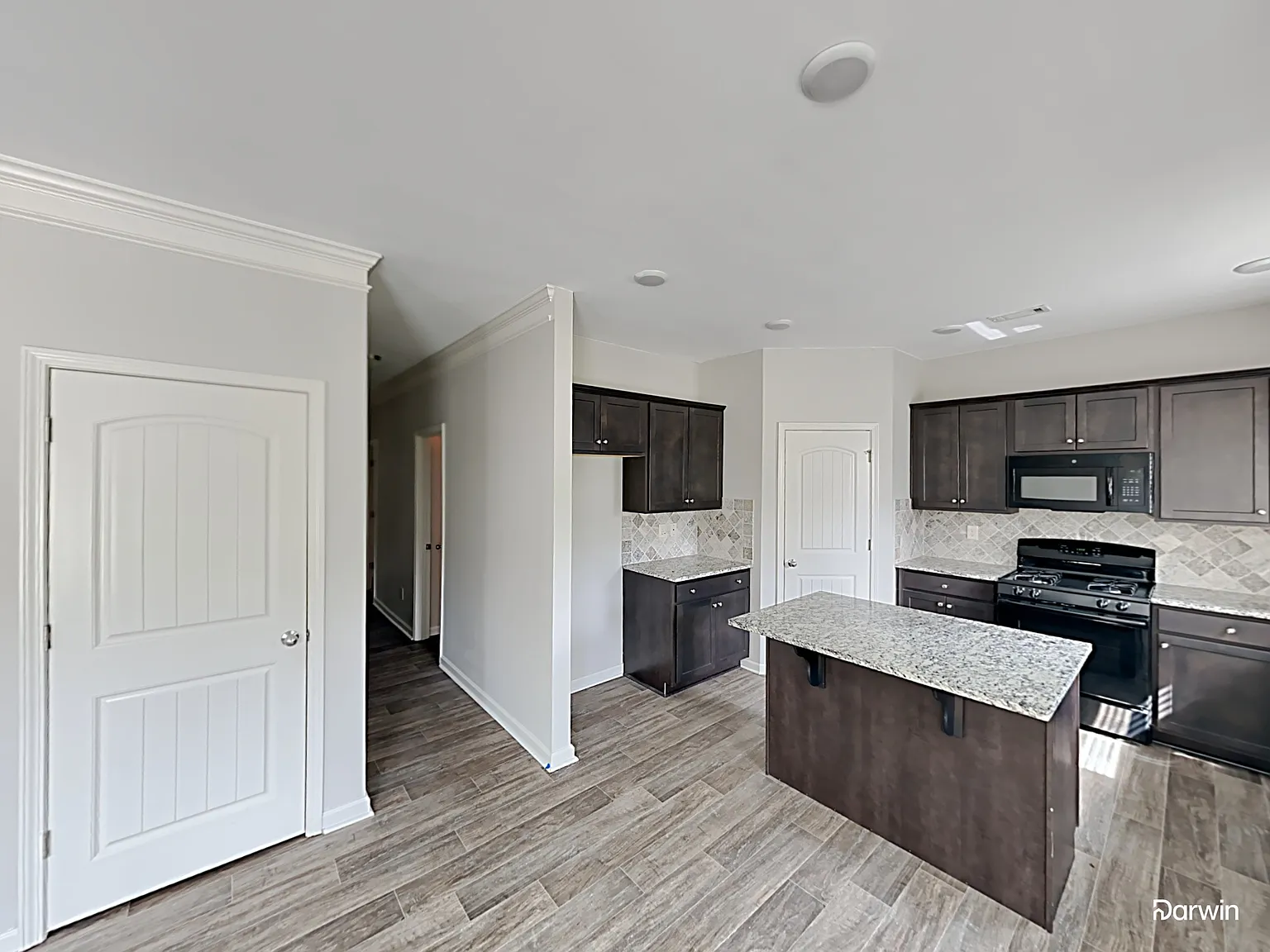 4 bed, 3.0 bath, 2228 sqft, $2,295 — Photo 3