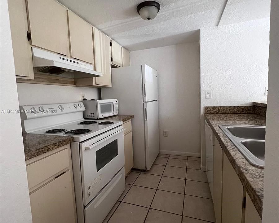 1st image of 7125 NW 186th St APT B208