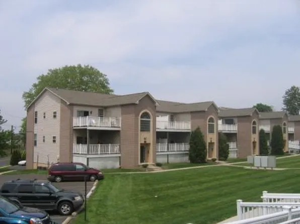 Crystal Terrace, 333 S Line St APT D3, Lansdale, PA 19446