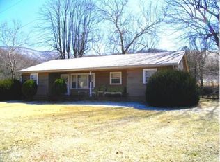 1415 Wolf Creek Rd, Narrows, VA 24124